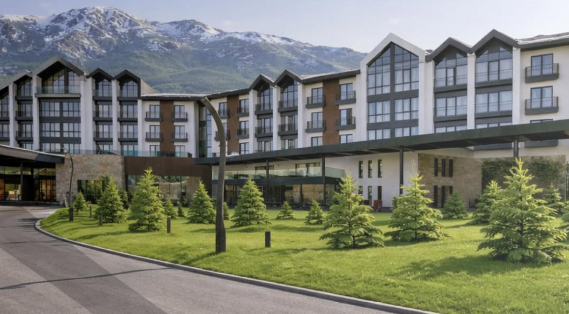 Lake Side Hotel